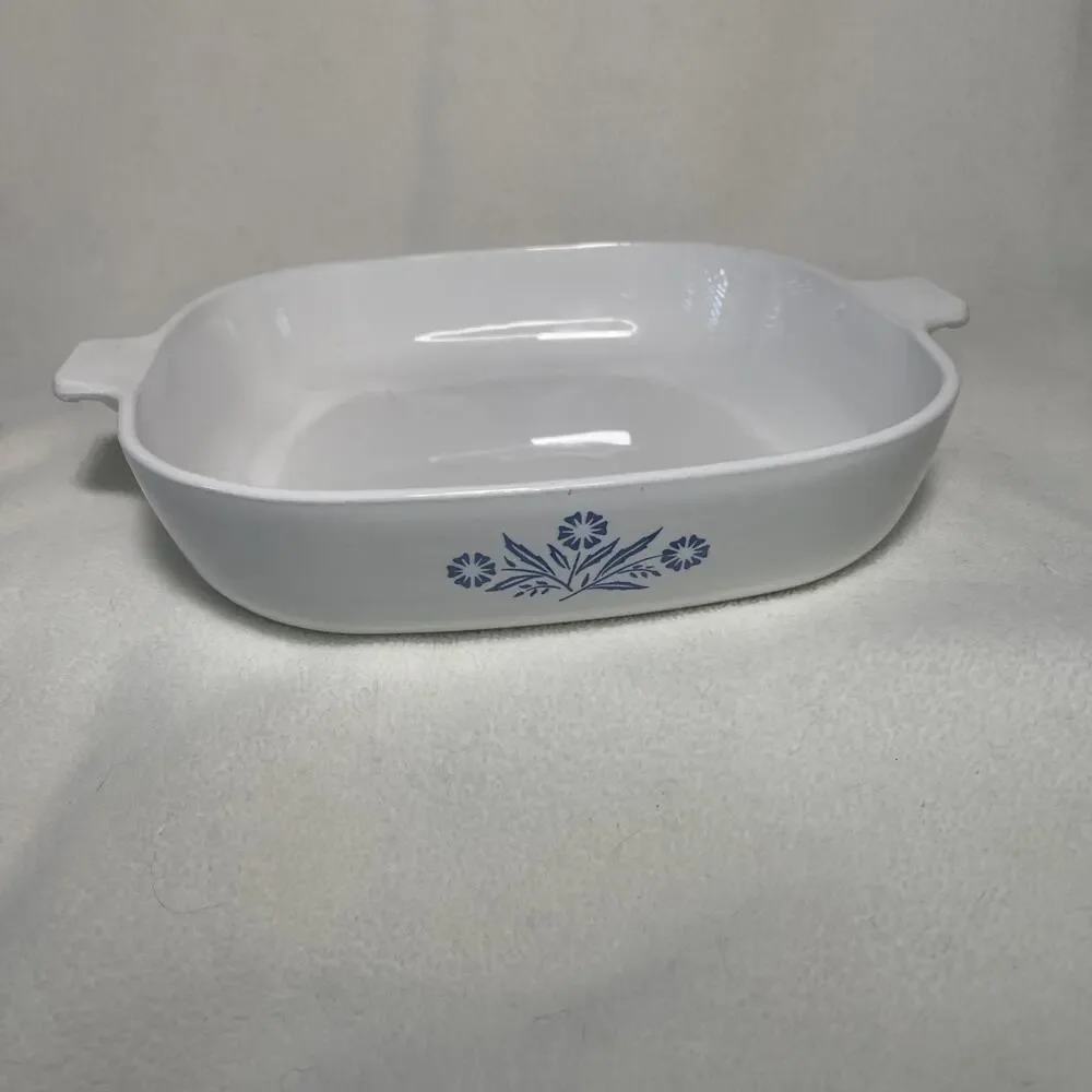 Vintage CORNINGWARE P-10-B Blue Cornflower 9.5” Casserole Dish- NO LID